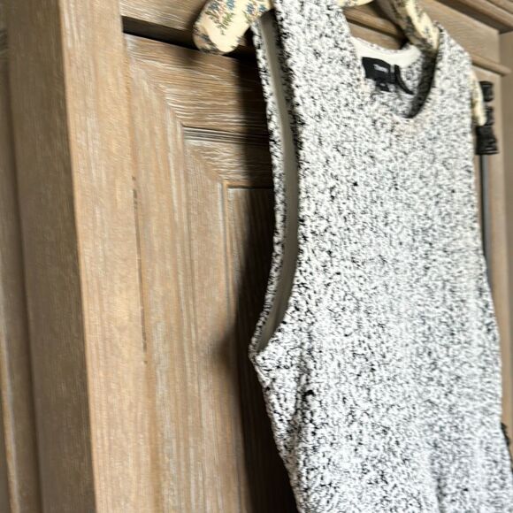 Theory Colisha Lustrate Sleeveless Peplum Stretch Top medium - Picture 10 of 11